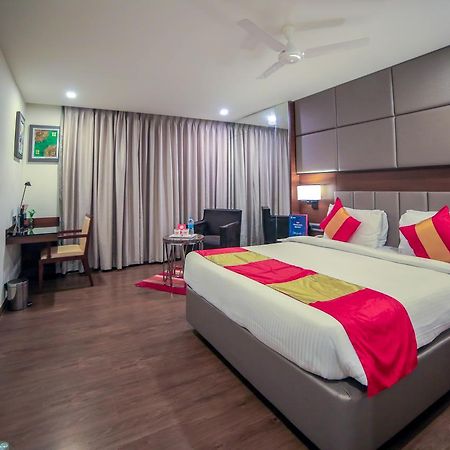 Oyo 6472 Hotel Metropolitan Mohammadnagar Extérieur photo