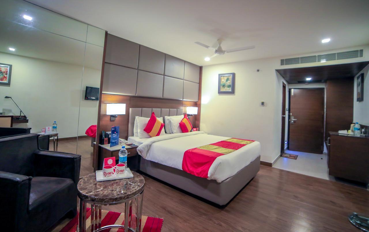 Oyo 6472 Hotel Metropolitan Mohammadnagar Extérieur photo